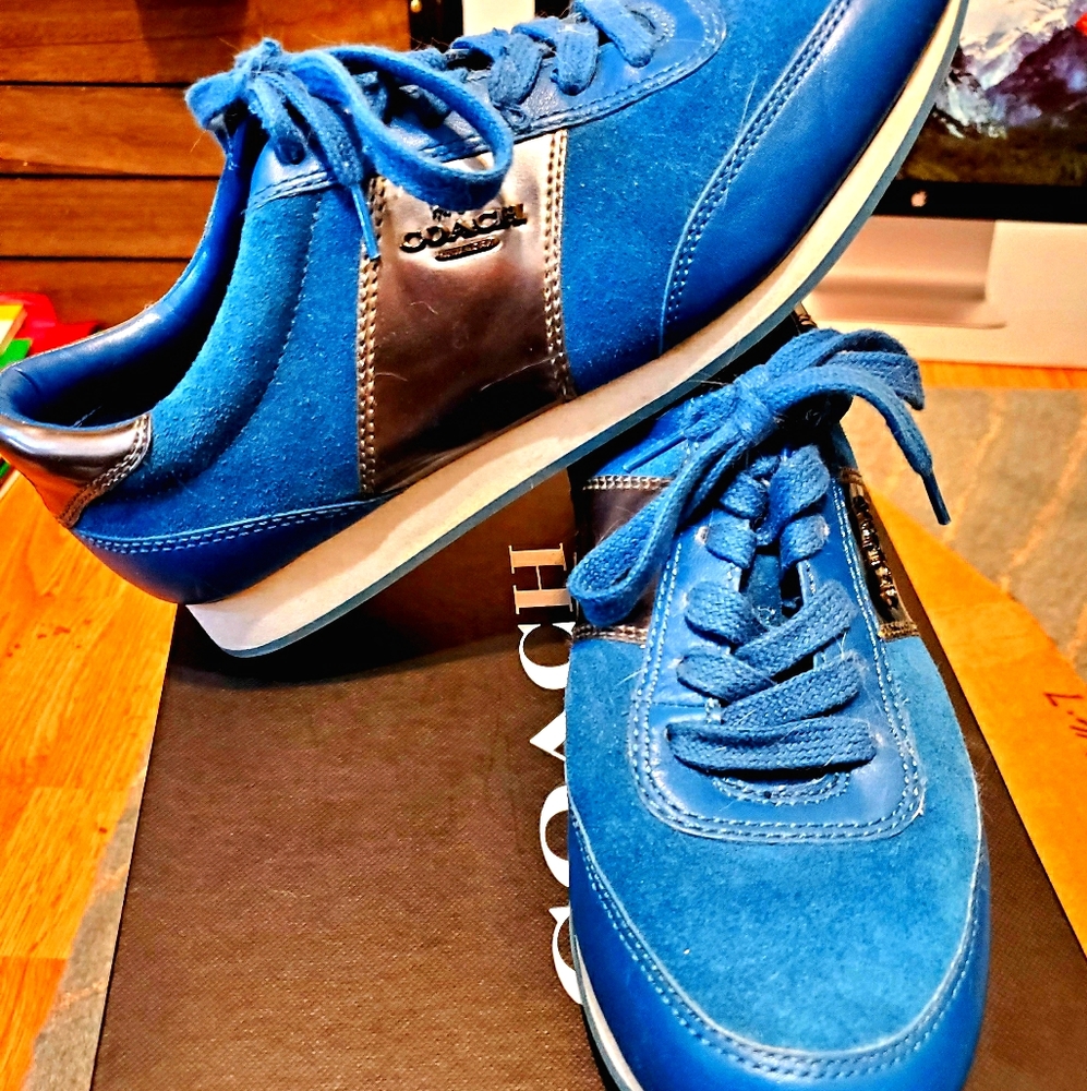 **SOLD** COACH retro royal  8.5, leather/suede